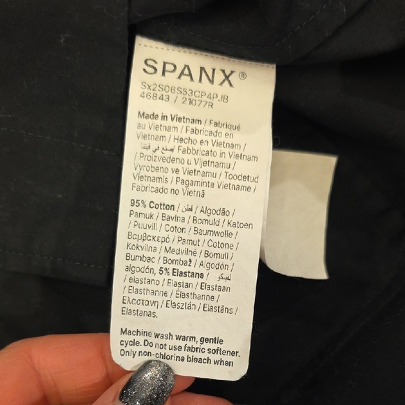 SPANX The Best Poplin Wrap Dress - Picture 7 of 11